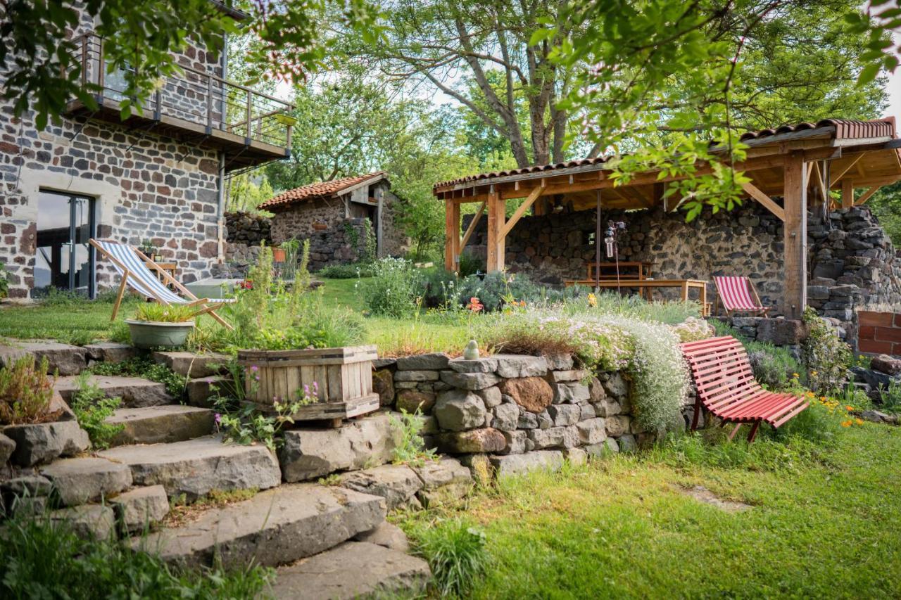 Bed and Breakfast Les Balcons De La Terrasse Arsac-en-Velay Exterior foto