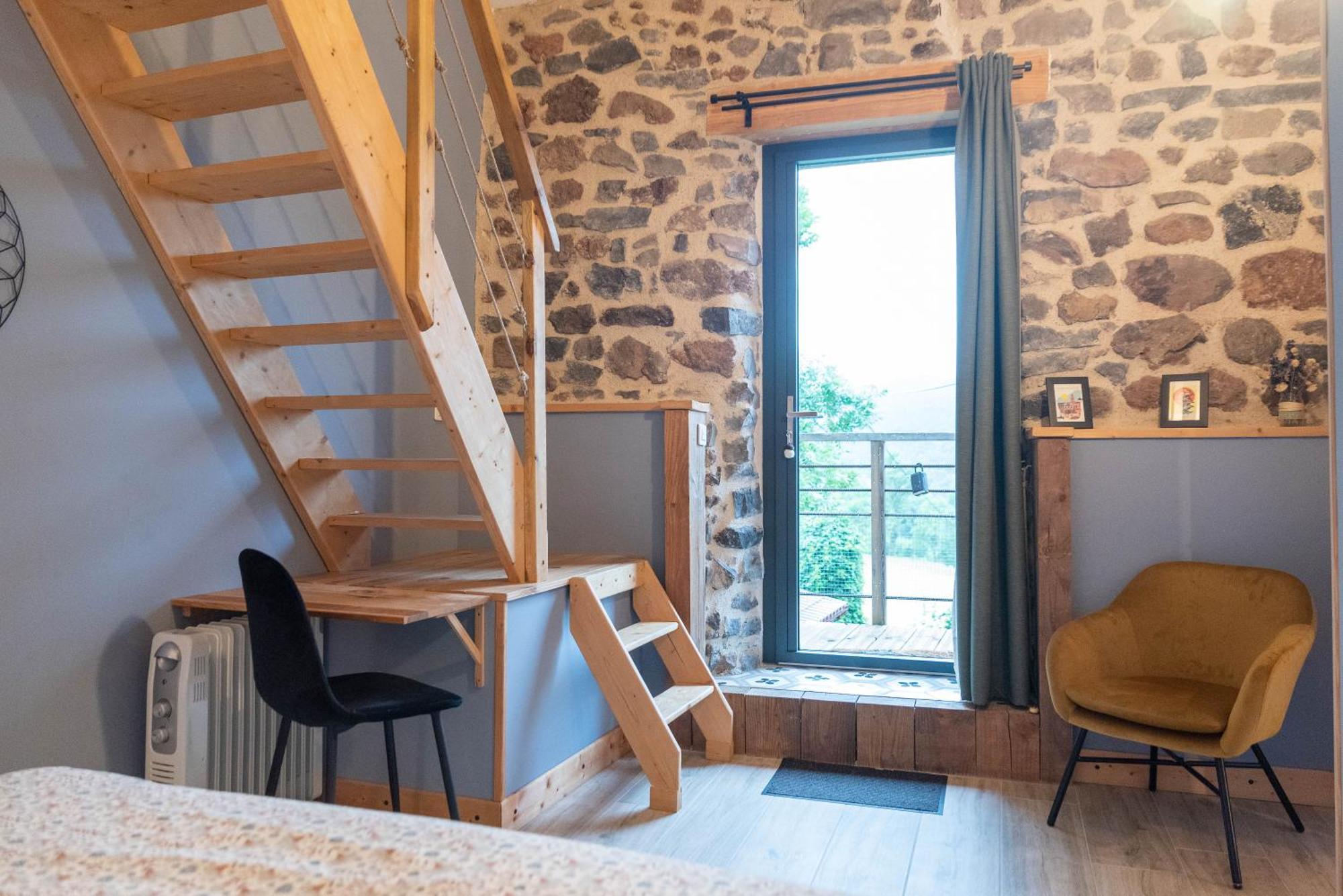 Bed and Breakfast Les Balcons De La Terrasse Arsac-en-Velay Exterior foto