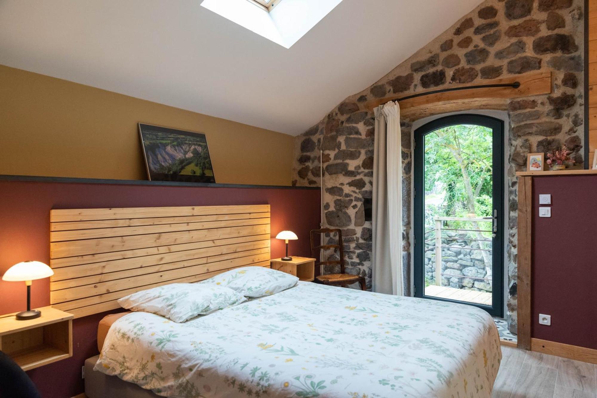 Bed and Breakfast Les Balcons De La Terrasse Arsac-en-Velay Exterior foto